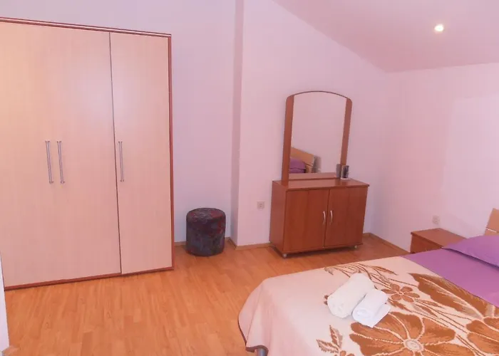 Ivana 公寓